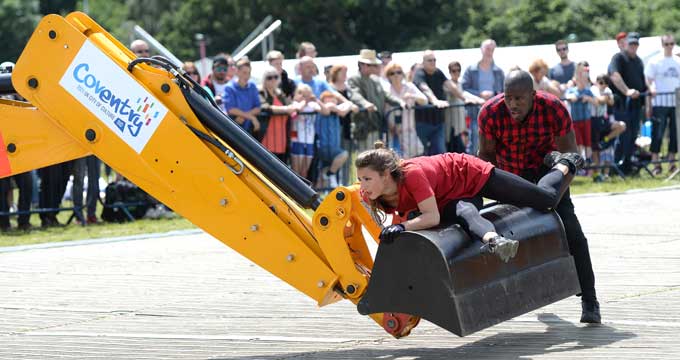 #thisiscoventry Godiva Festival July 2016 Motionhouse